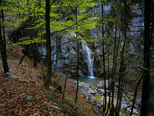 Sentiero delle Tracce in Val Negrini - Gite in Lombardia